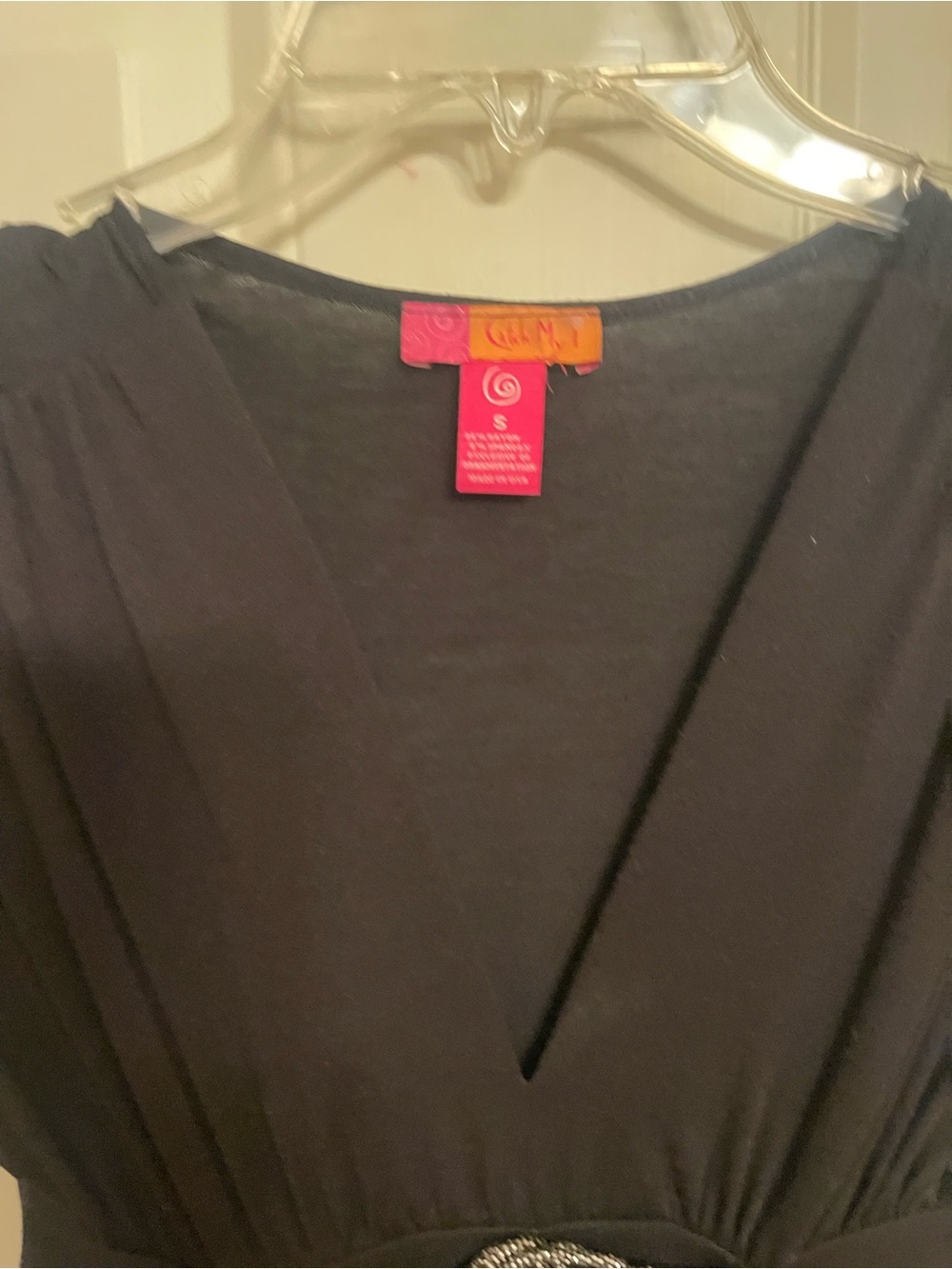 Women's Black V-Neck Midi Dress with Decorative Waist Accent - Picture 3 of 4
